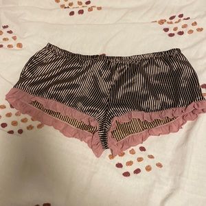 Brown sleep shorts